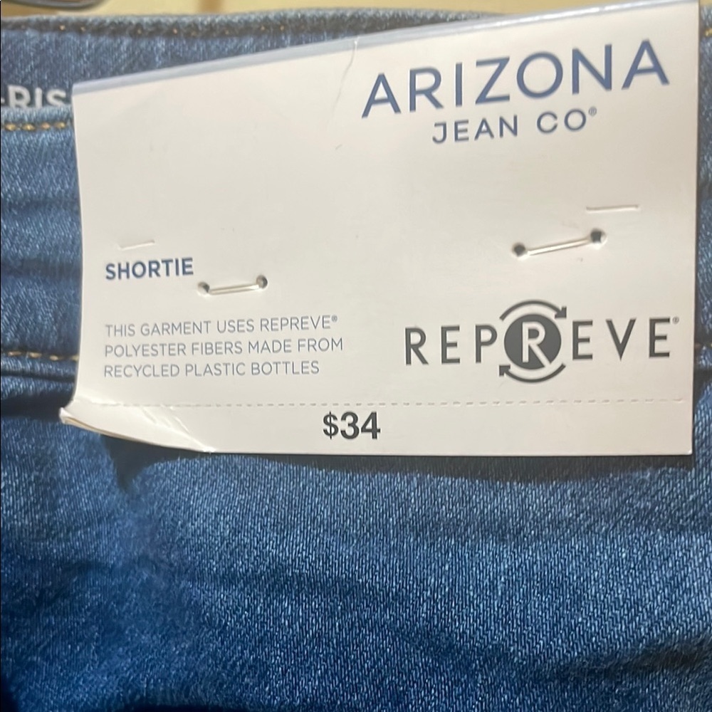 Womens New Arizona Jean Company Mid Rise Shortie Blue Denim Shorts - Picture 2 of 5